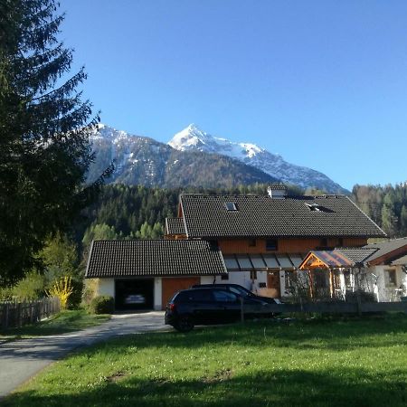 Haus Der Sonne Apartamento Kotschach-Mauthen Exterior foto